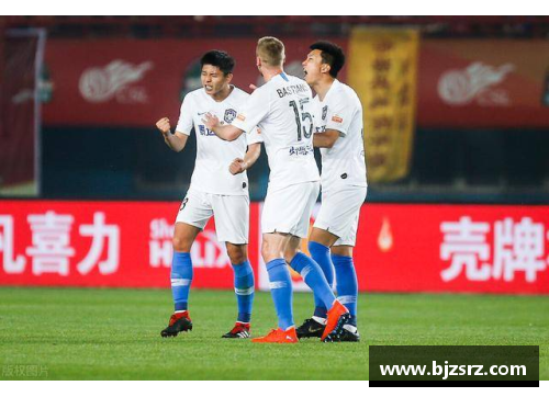 半岛电子中超球员大揭秘：团队背后的个人故事